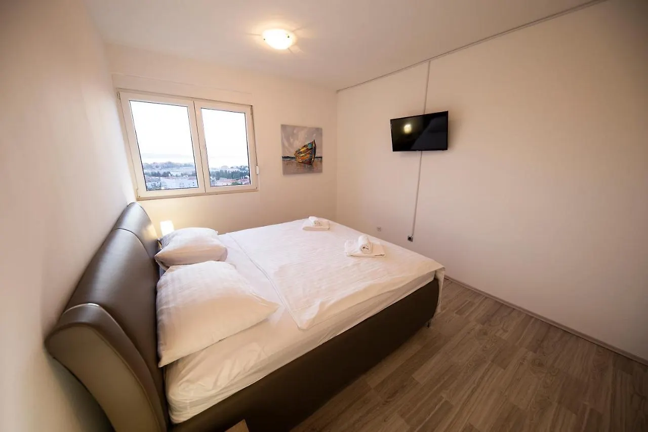 City&Sea View 2Br 4+2 Zadar Apartmán