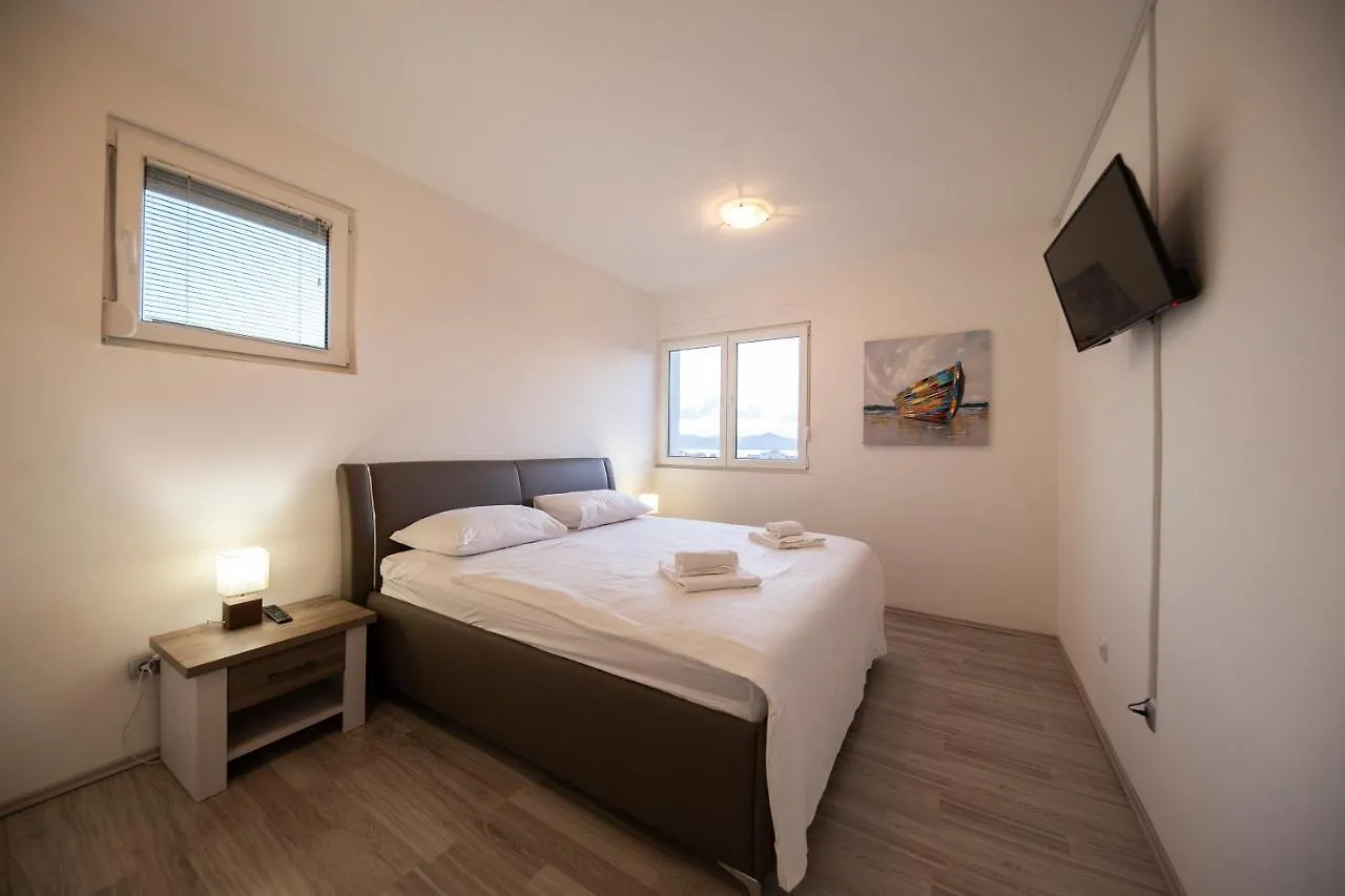 City&Sea View 2Br 4+2 Zadar 0*,  Croatia